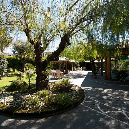 Hotel Four Points Flex By Sheraton Naples 3*