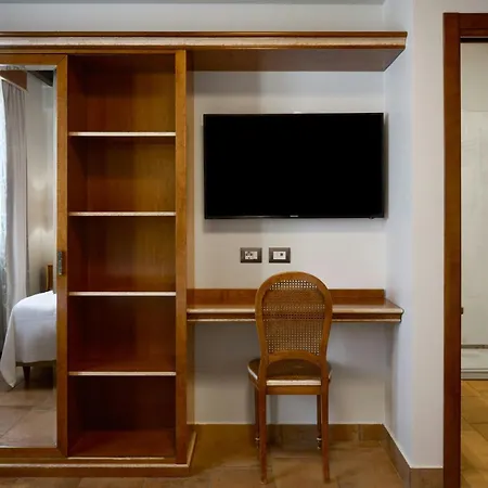 Four Points Flex By Sheraton Naples Hotel
