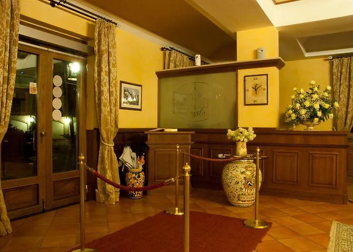 Four Points Flex By Sheraton Naples 4*